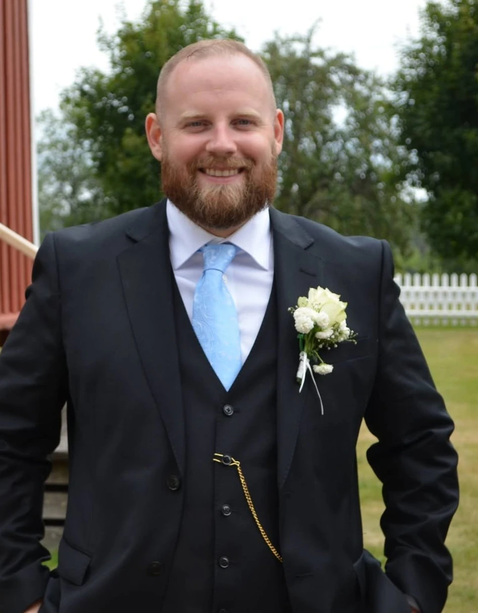 Filip Simonsen, innehaver og grafisk designer i Simonsen Reklame